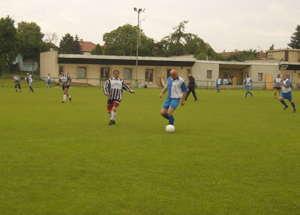 e2.jpg